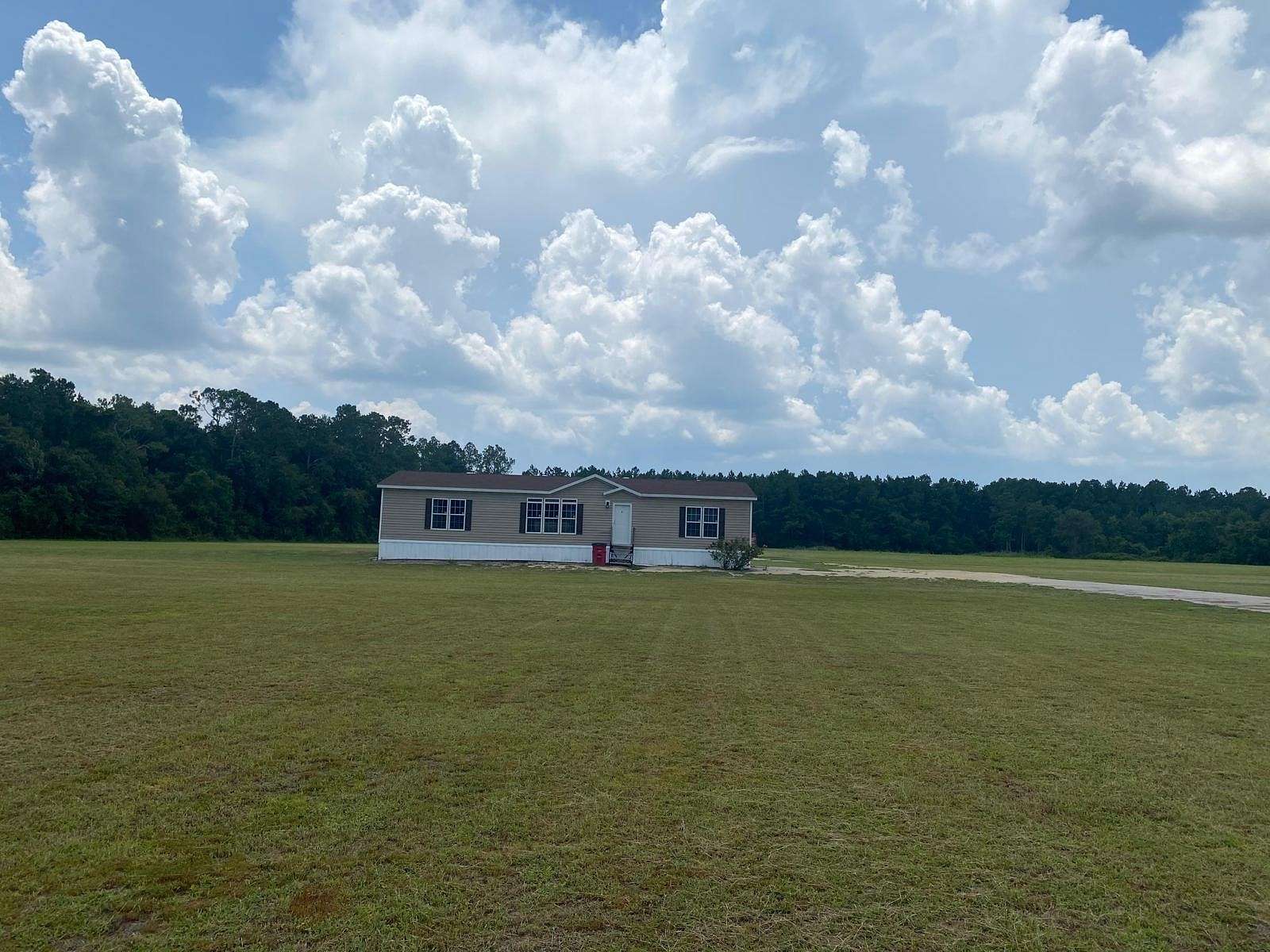 34.7 Acres of Land for Sale in Homerville, Georgia
