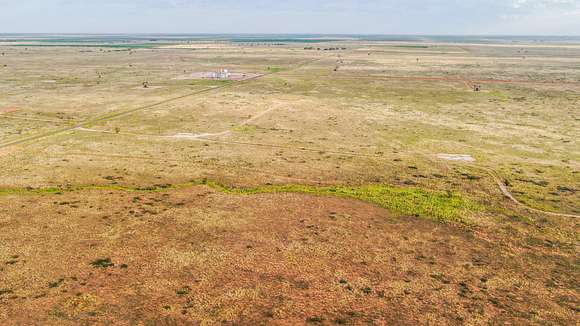 200.38 Acres of Land for Sale in Levelland, Texas