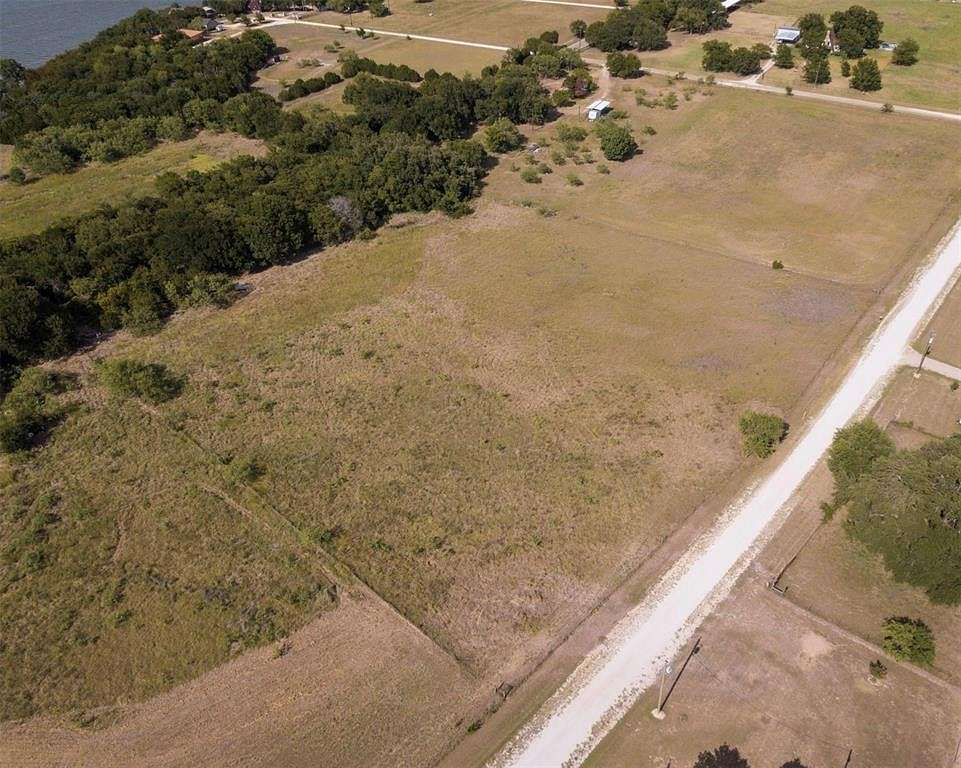 5 Acres of Residential Land for Sale in Morgan, Texas