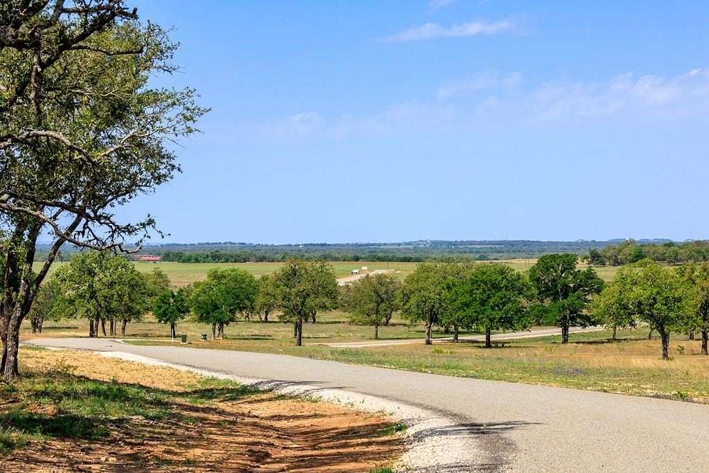 6.565 Acres of Residential Land for Sale in Fredericksburg, Texas