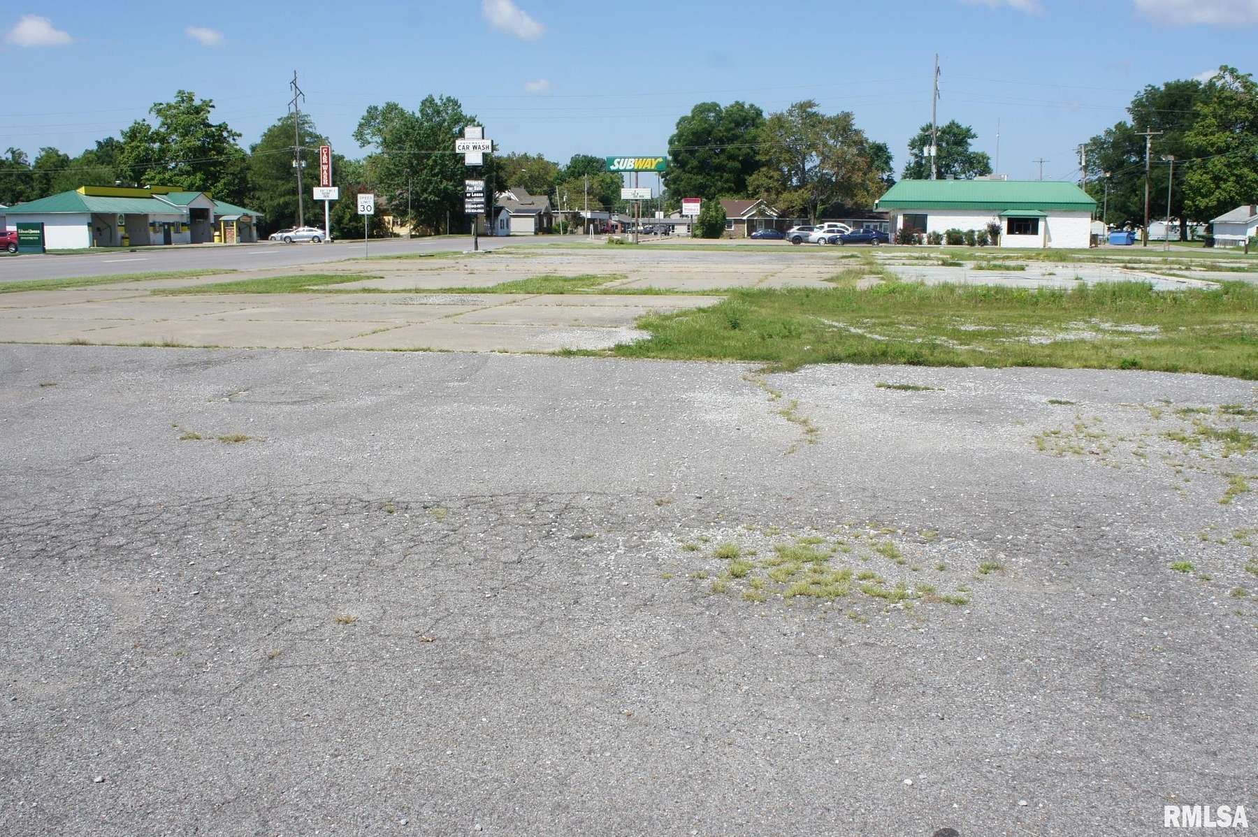 1.1 Acres of Improved Mixed-Use Land for Sale in Metropolis, Illinois