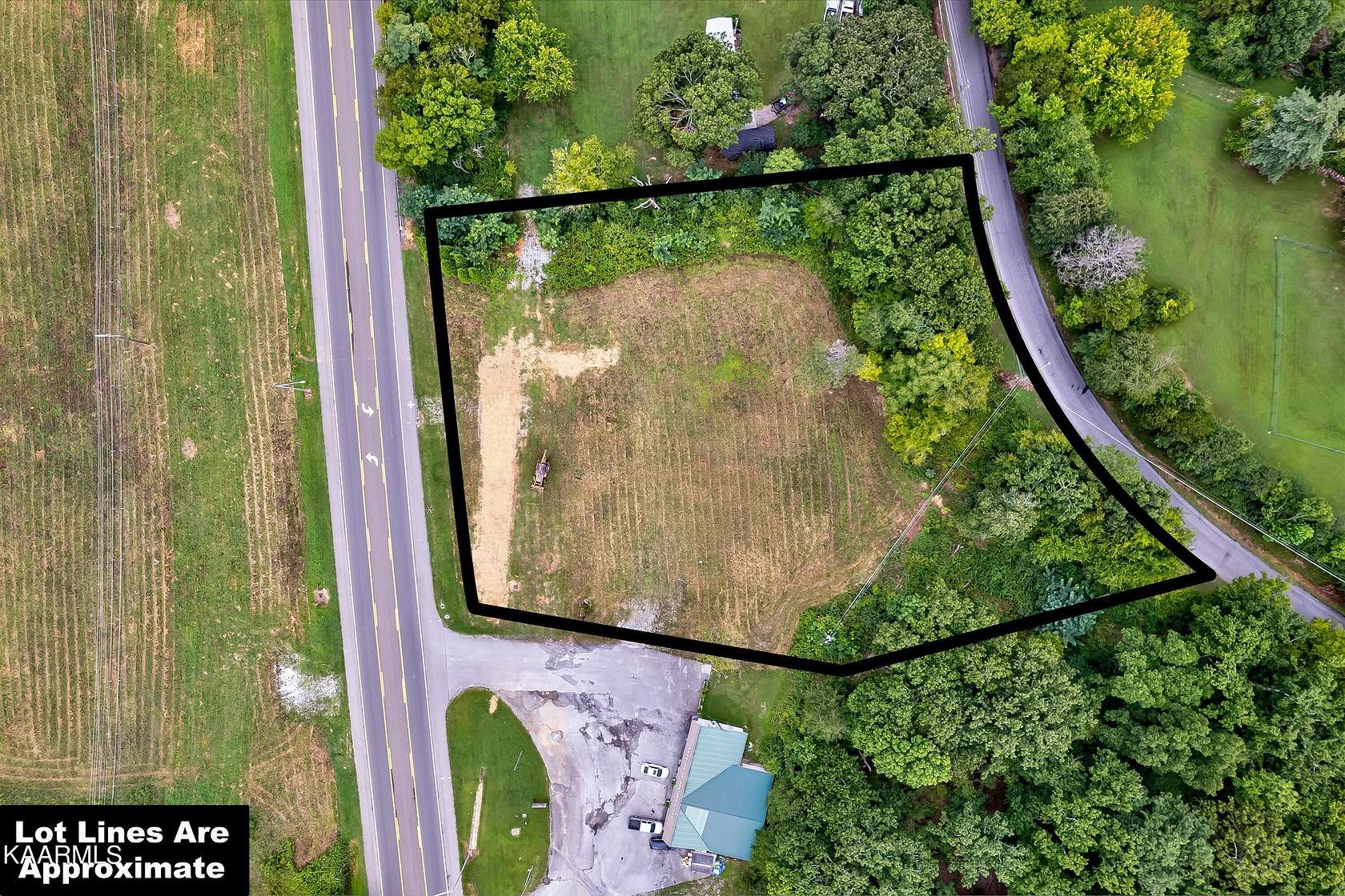 1.5 Acres of Land for Sale in Sweetwater, Tennessee