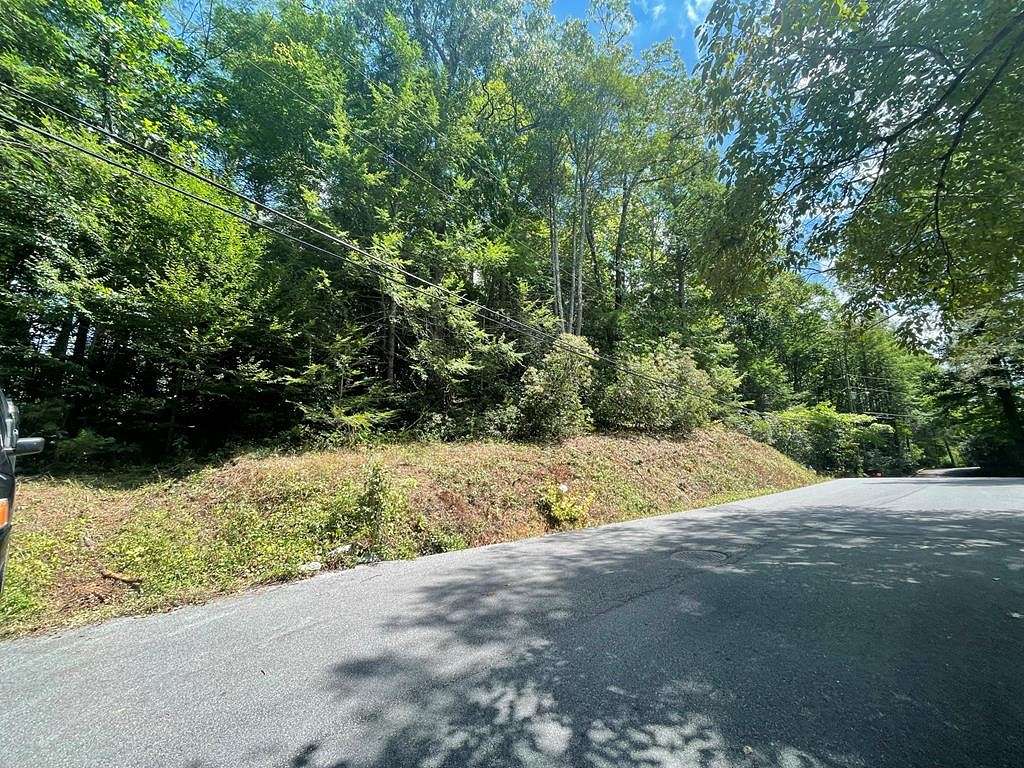 0.34 Acres of Residential Land for Sale in Gatlinburg, Tennessee
