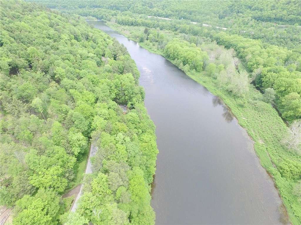 60.3 Acres of Recreational Land for Sale in Hancock, New York