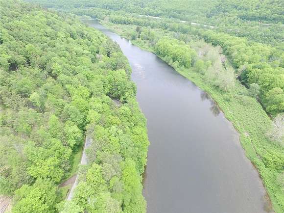 60.3 Acres of Recreational Land for Sale in Hancock, New York