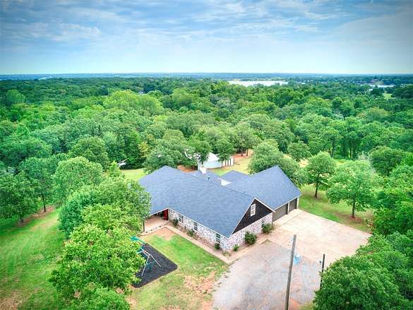 5 Acres of Land with Home for Sale in Arcadia, Oklahoma