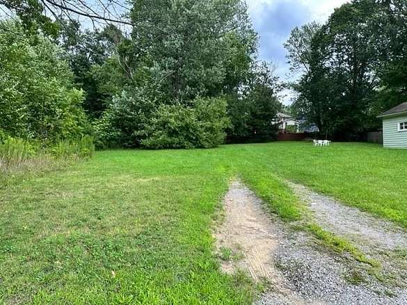 0.33 Acres of Residential Land for Sale in Sharon, Pennsylvania