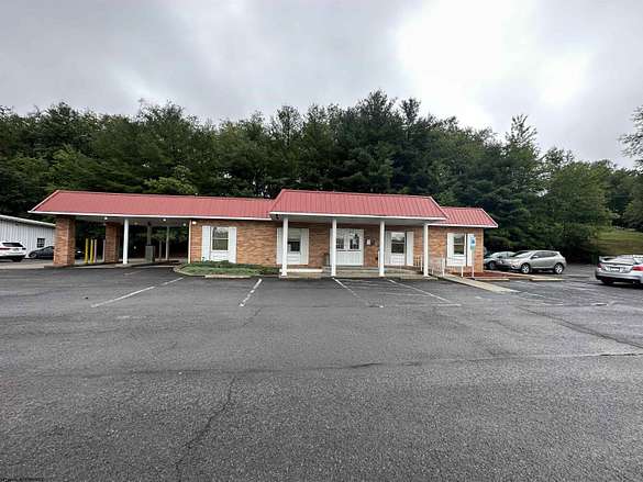 0.7 Acres of Improved Commercial Land for Sale in Reedsville, West Virginia