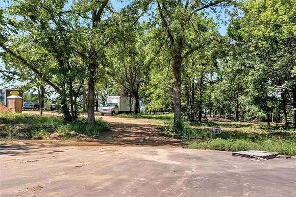 1.2 Acres of Residential Land for Sale in Sapulpa, Oklahoma