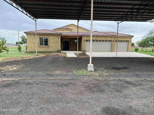 2.2 Acres of Residential Land with Home for Sale in Tolleson, Arizona