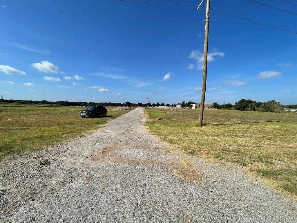 7.058 Acres of Improved Commercial Land for Sale in Elgin, Texas