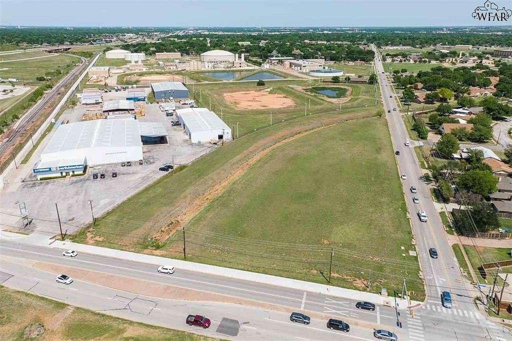 1.9 Acres of Commercial Land for Sale in Wichita Falls, Texas