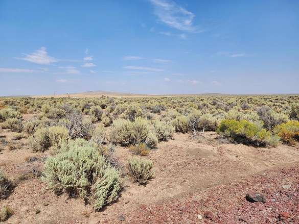 5 Acres of Land for Sale in Christmas Valley, Oregon