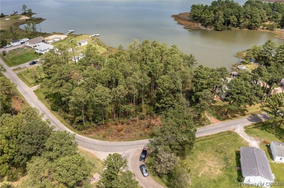 1.12 Acres of Land for Sale in Hayes, Virginia