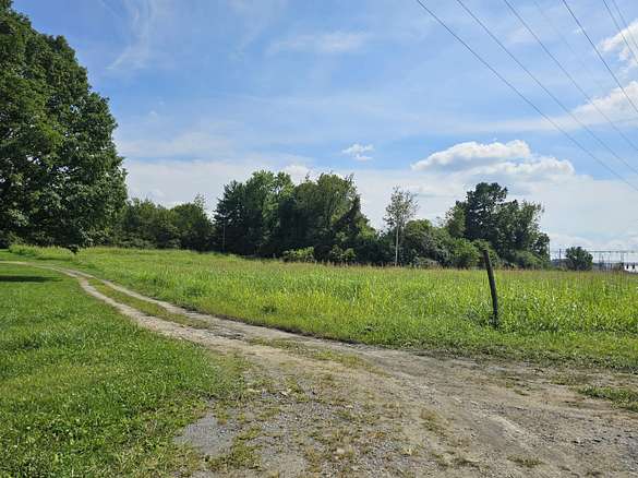 8.9 Acres of Commercial Land for Sale in Johnson City, Tennessee