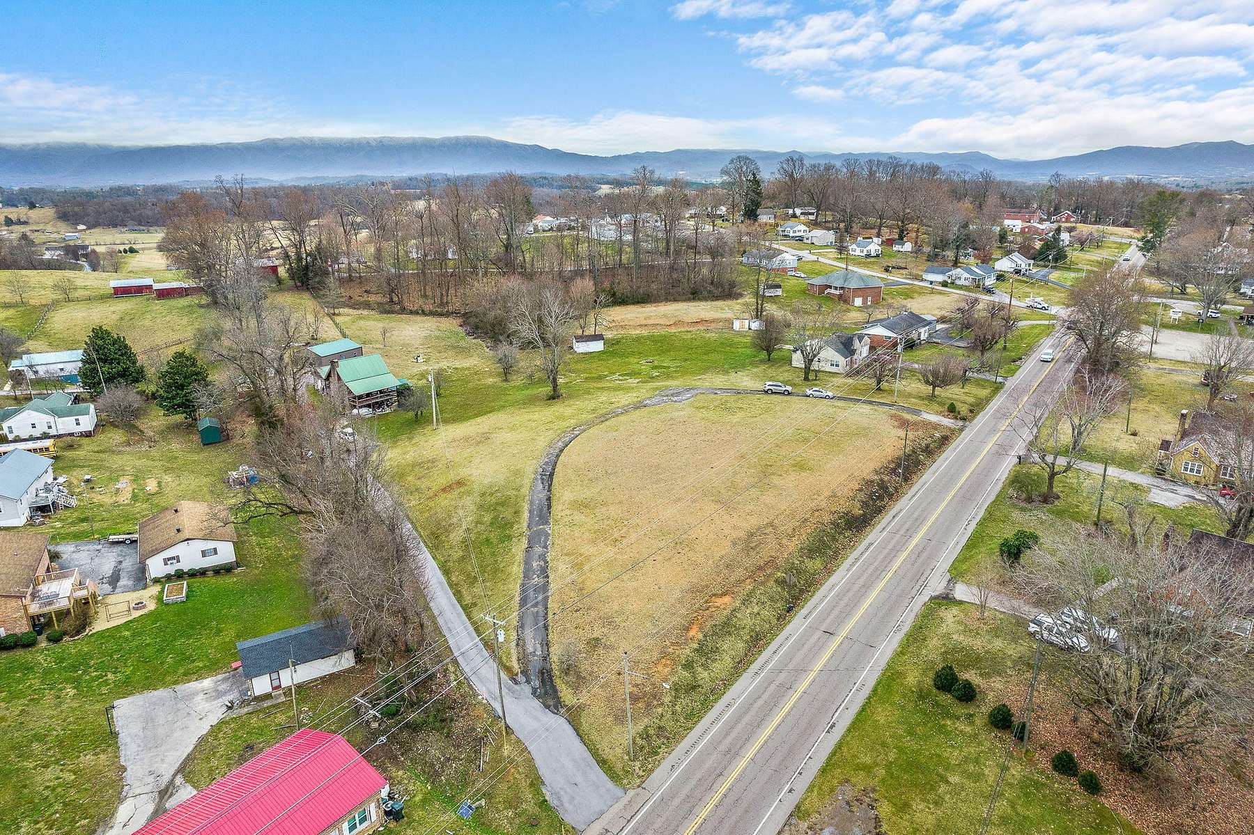 2.6 Acres of Mixed-Use Land for Sale in Greeneville, Tennessee