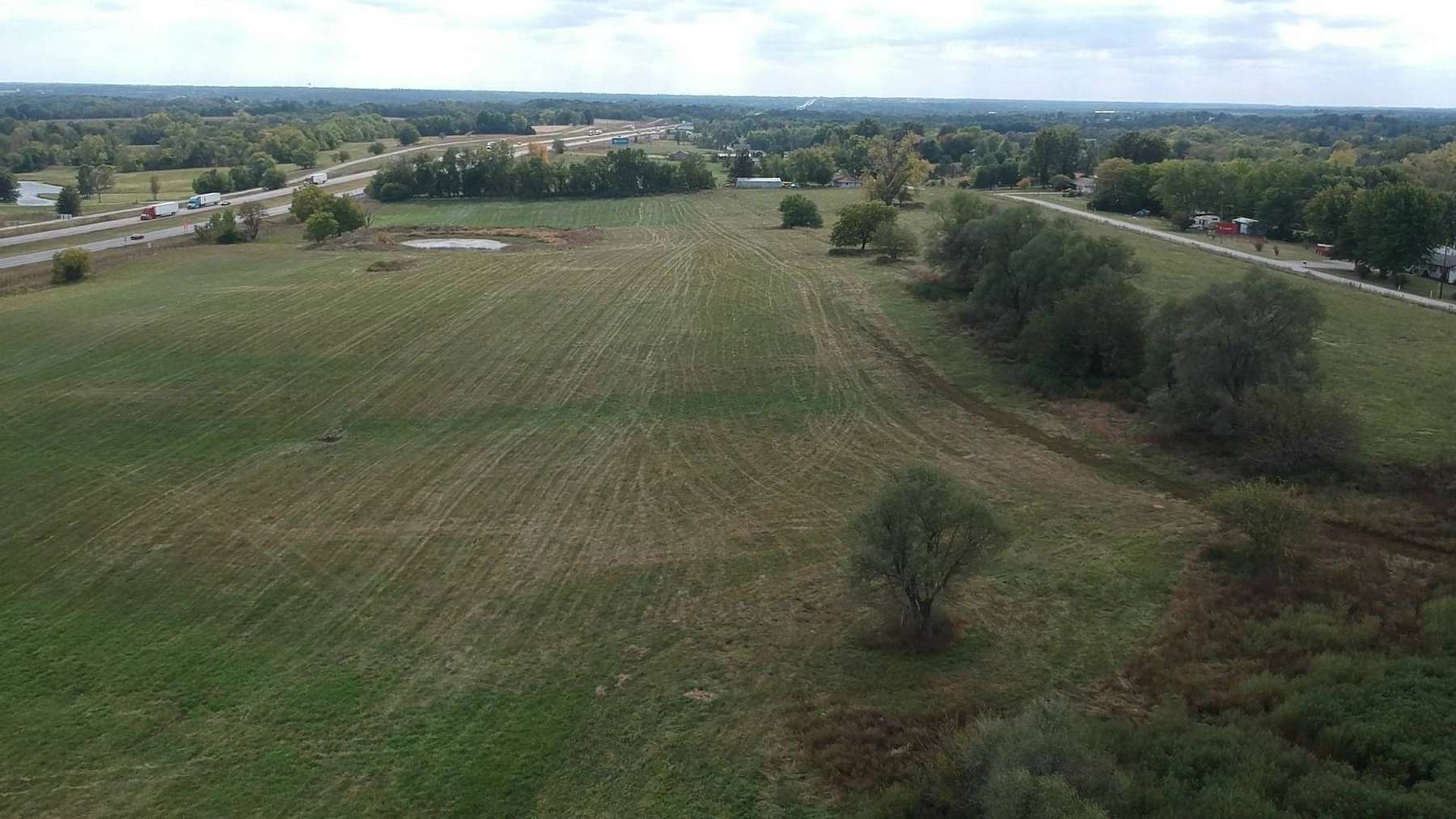 27 Acres of Commercial Land for Sale in Cameron, Missouri