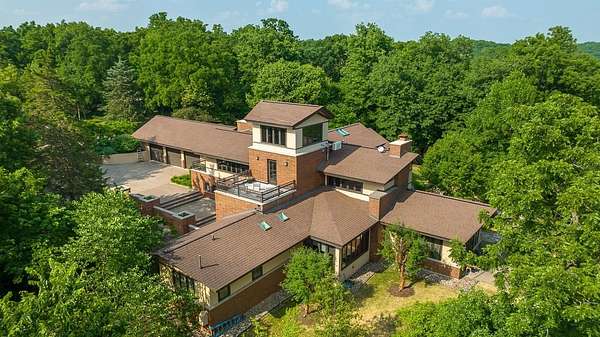16 Acres of Land with Home for Sale in Galena, Illinois