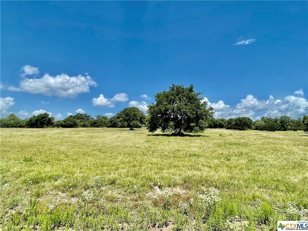 2.6 Acres of Residential Land for Sale in Victoria, Texas