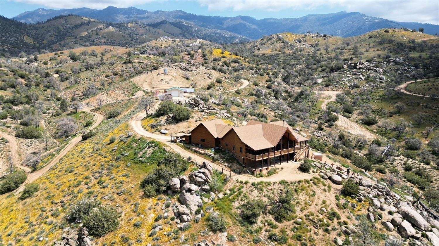 42 Acres of Land with Home for Sale in Caliente, California