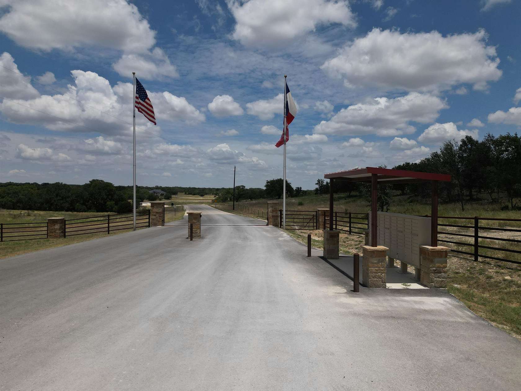 19.1 Acres of Agricultural Land for Sale in Briggs, Texas