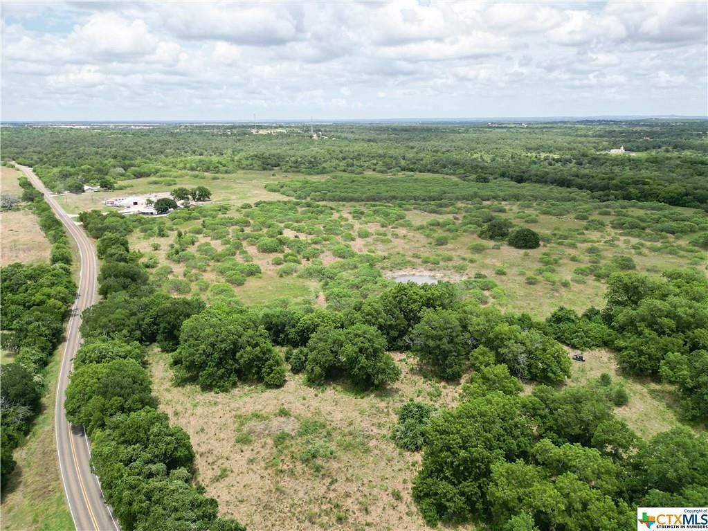 135 Acres of Land for Sale in Luling, Texas