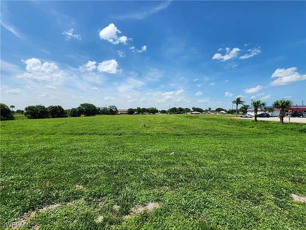 3.12 Acres of Commercial Land for Sale in Moore Haven, Florida