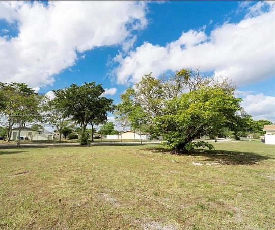0.064 Acres of Residential Land for Sale in Miami Gardens, Florida