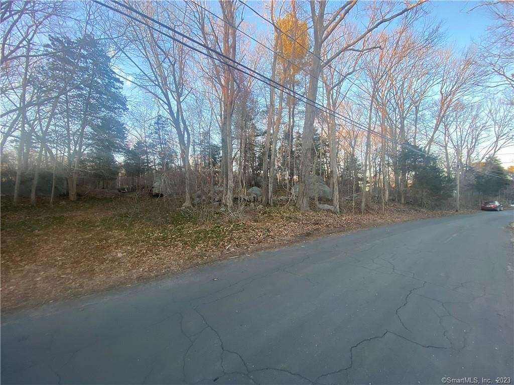 0.44 Acres of Residential Land for Sale in East Lyme Town, Connecticut