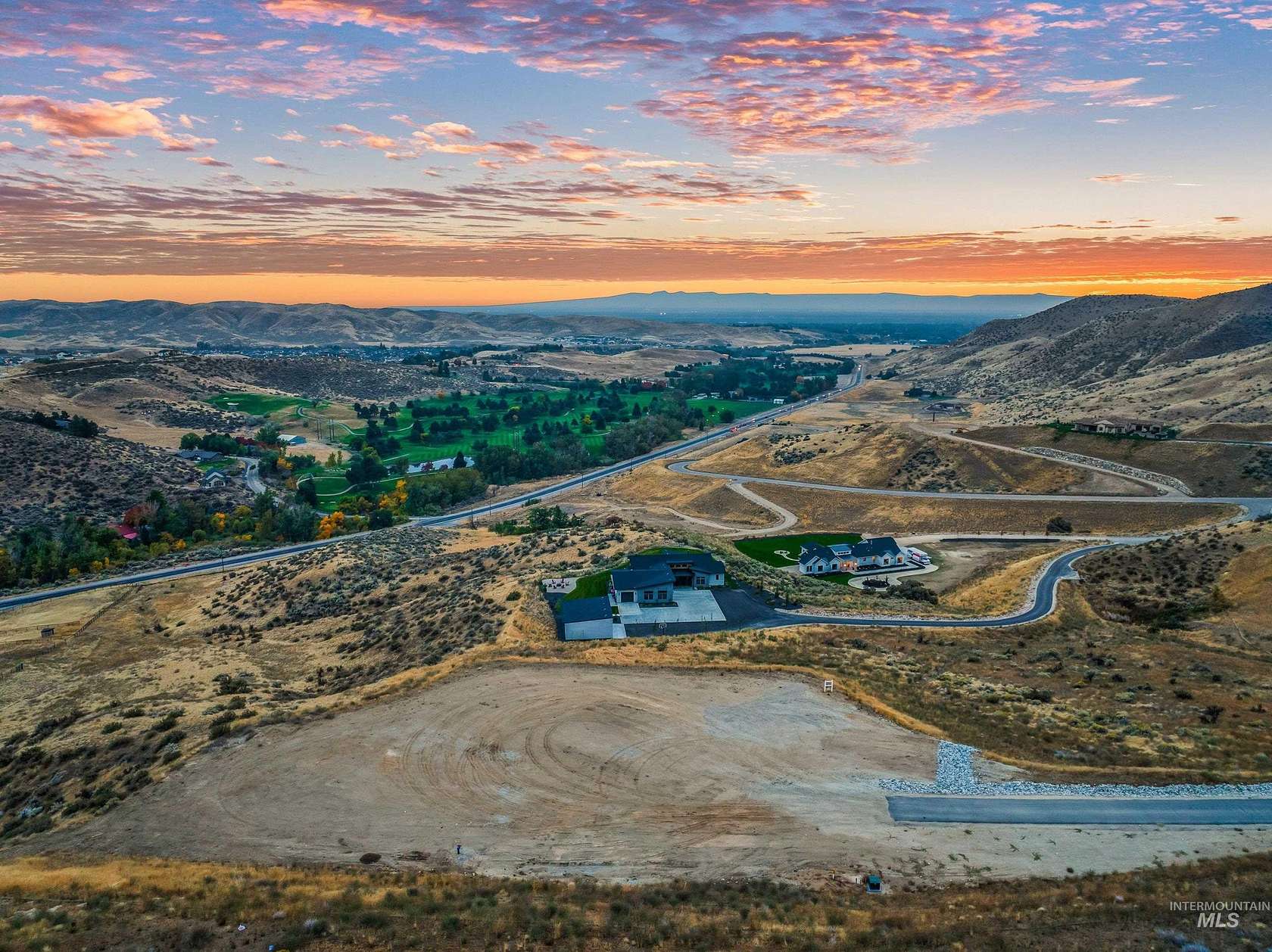 10 Acres of Residential Land for Sale in Boise, Idaho