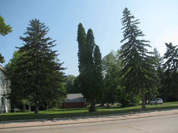 0.25 Acres of Residential Land for Sale in Milbank, South Dakota