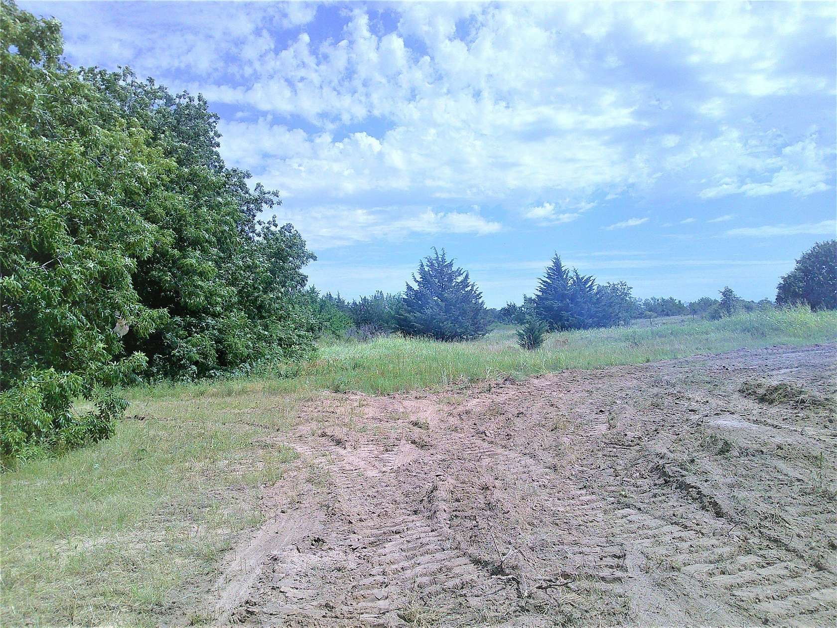 3 Acres of Residential Land for Sale in Montague, Texas