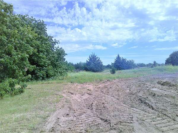 3 Acres of Residential Land for Sale in Montague, Texas