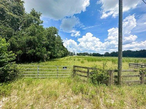 3.7 Acres of Land for Sale in Mayo, Florida