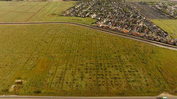 15 Acres of Mixed-Use Land for Sale in Fresno, California