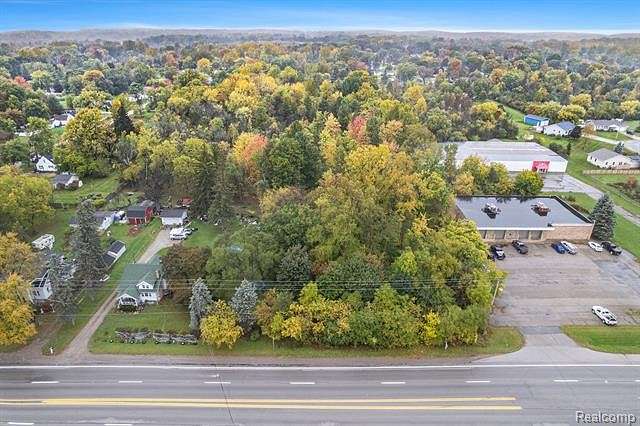2.2 Acres of Residential Land for Sale in Flint, Michigan