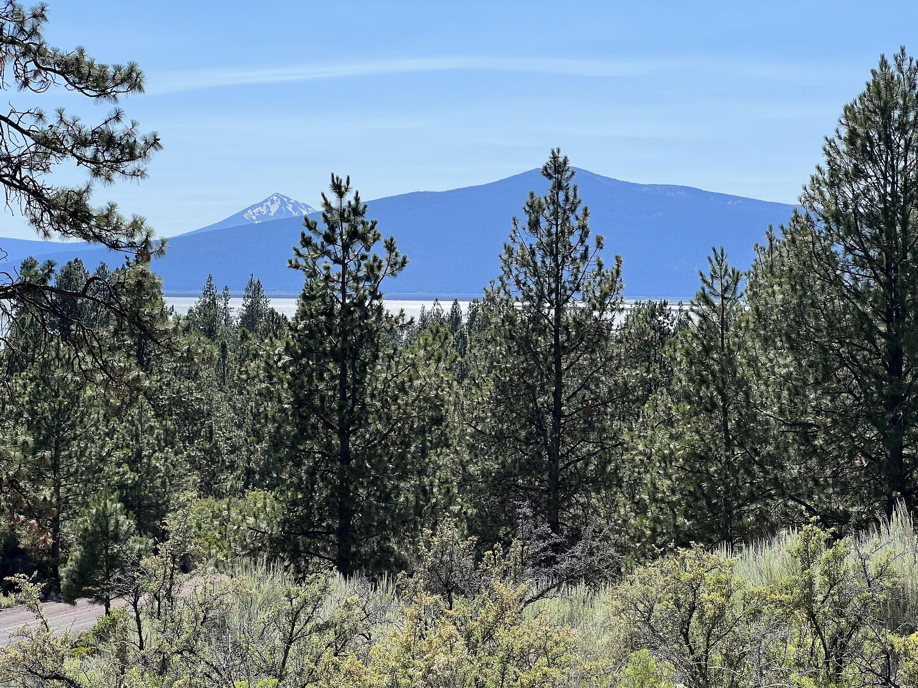 0.98 Acres of Residential Land for Sale in Chiloquin, Oregon