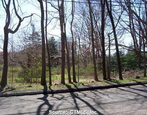 30.2 Acres of Land for Sale in North Branford, Connecticut