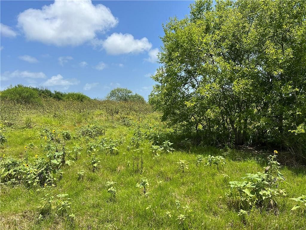 1.5 Acres of Residential Land for Sale in Ingleside, Texas