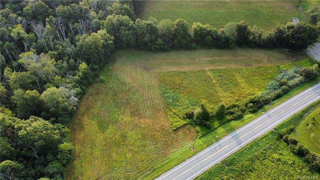 3.8 Acres of Residential Land for Sale in Chester, New York