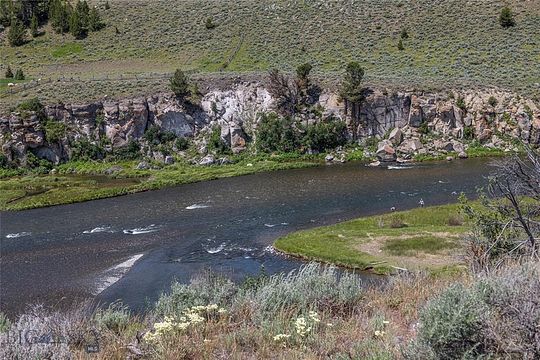 10.1 Acres of Land for Sale in Cameron, Montana