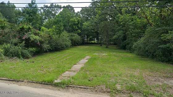 0.37 Acres of Residential Land for Sale in Laurel, Mississippi