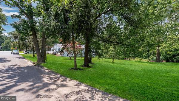 0.33 Acres of Residential Land for Sale in Marcus Hook, Pennsylvania