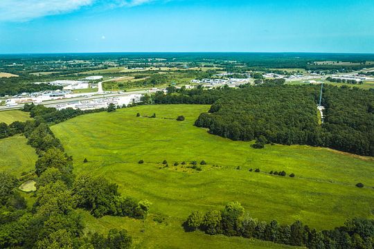 36 Acres of Land for Sale in Lebanon, Missouri