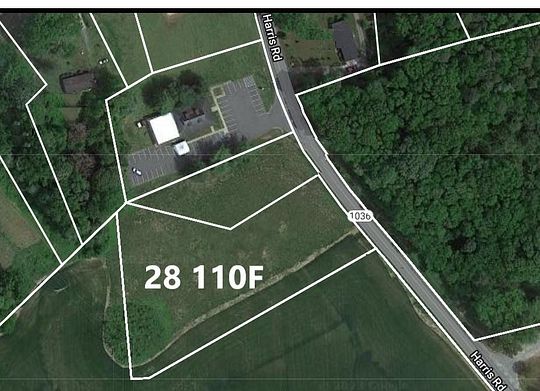 1.7 Acres of Mixed-Use Land for Sale in Kilmarnock, Virginia