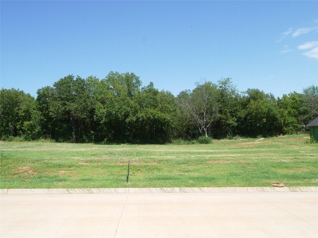 0.36 Acres of Residential Land for Sale in Edmond, Oklahoma