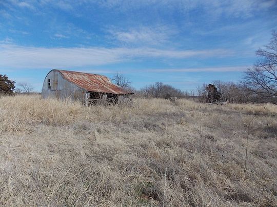 102 Acres of Agricultural Land for Sale in Crescent, Oklahoma