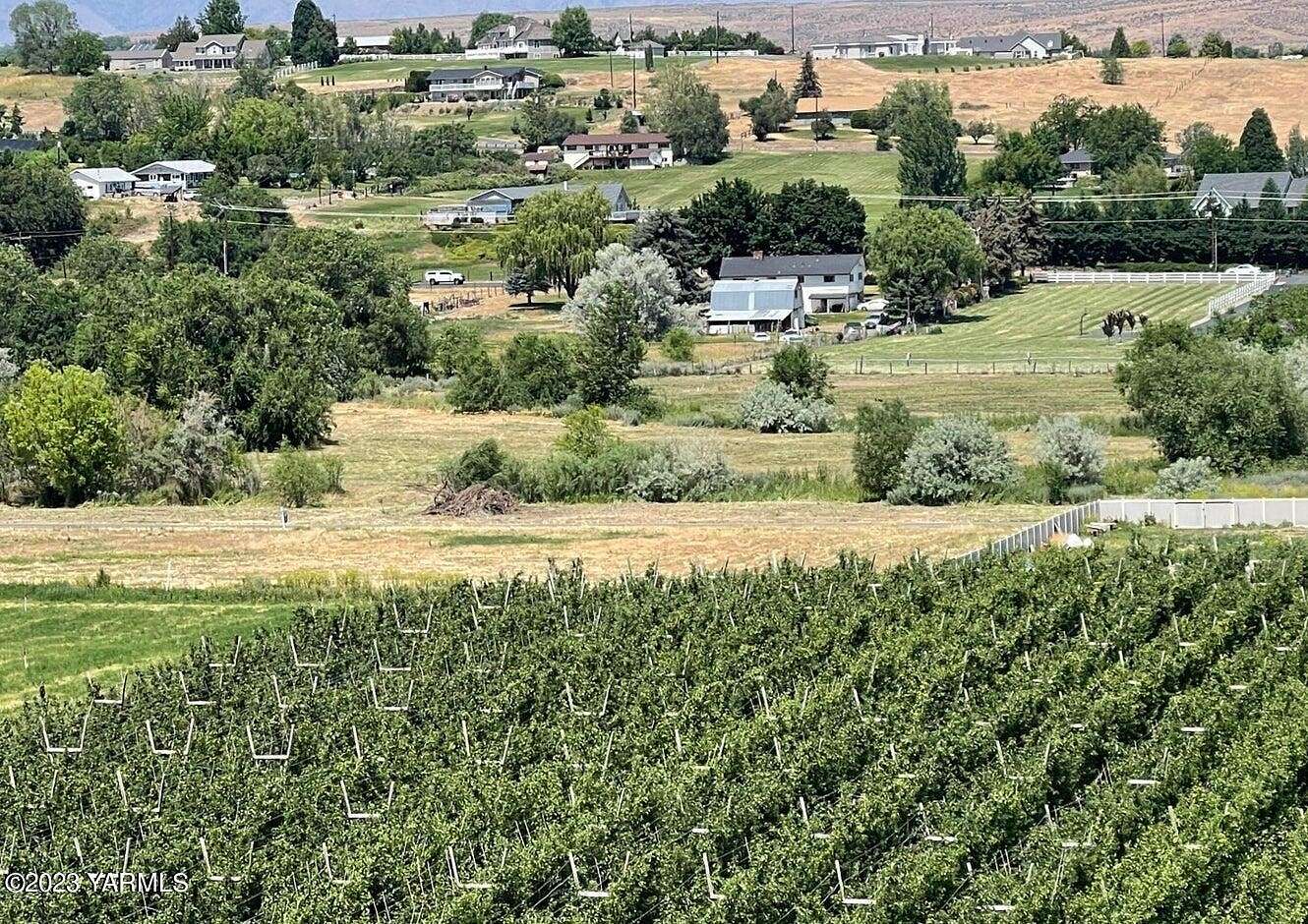 4.4 Acres of Residential Land for Sale in Yakima, Washington