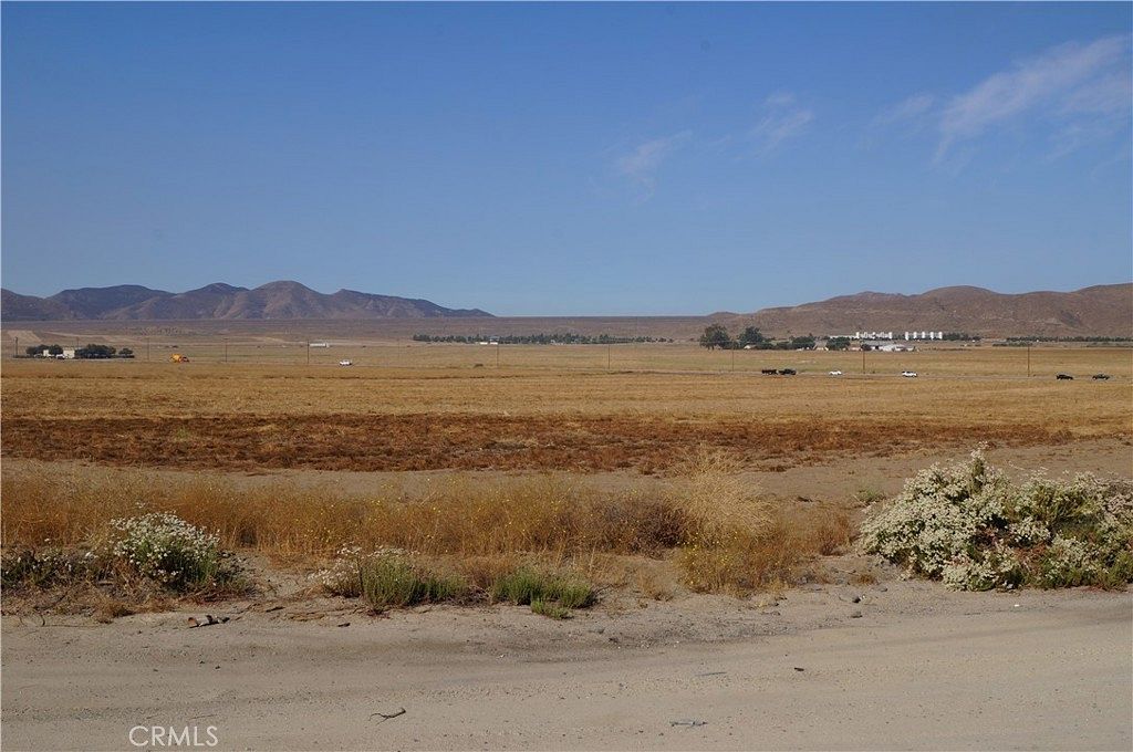 23.1 Acres of Improved Commercial Land for Lease in Hemet, California