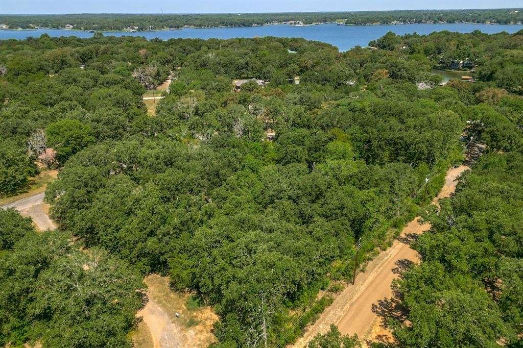 0.38 Acres of Residential Land for Sale in Malakoff, Texas